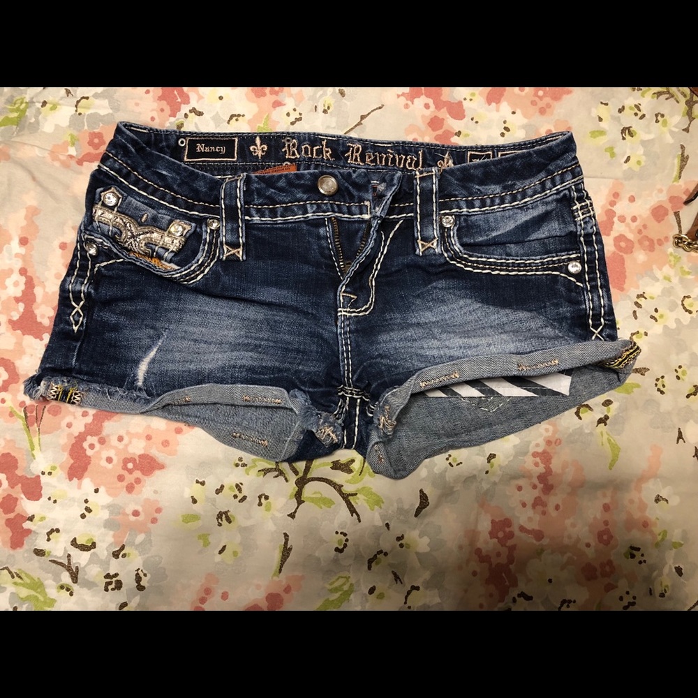 Rock Revival shorts
